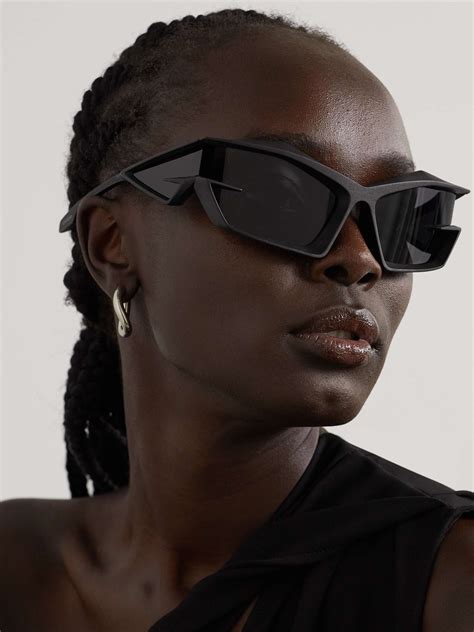 who makes Givenchy eyewear